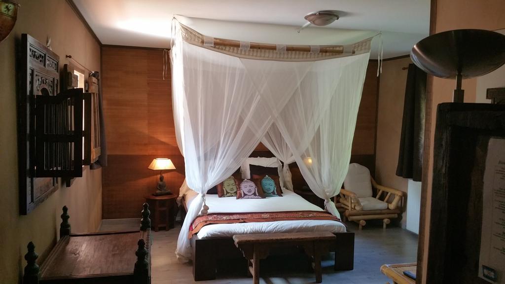 Le Domaine De Saint-Thomin Bed & Breakfast Nostang Cameră foto
