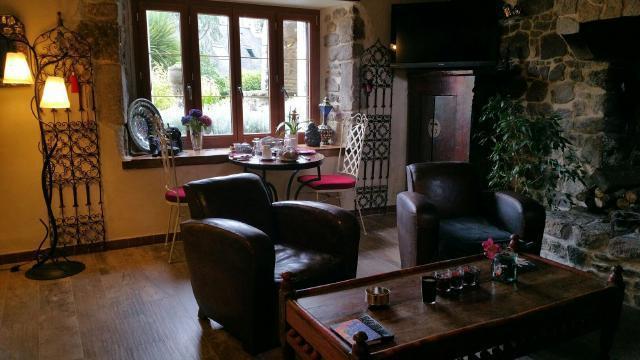 Le Domaine De Saint-Thomin Bed & Breakfast Nostang Exterior foto